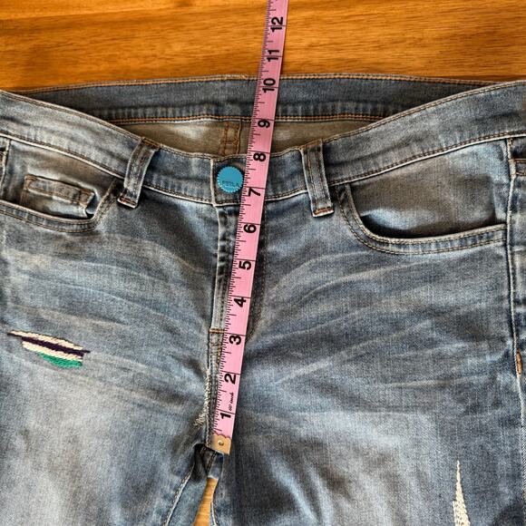 Peri A Embroidered Destroyed Low Rise Jeans Womens Size 26 Boho Ripped Denim 26 - Picture 12 of 13